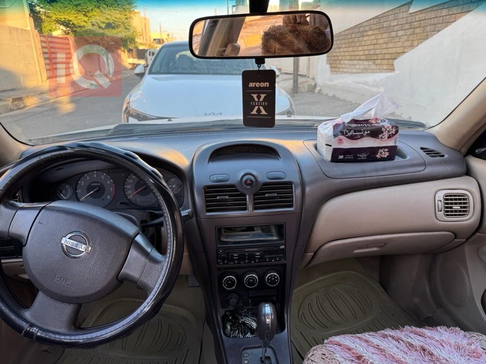 Nissan Sunny